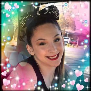 Meet your Posher, Helaine